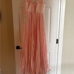 Elegant Pink Pleated Maxi Dress